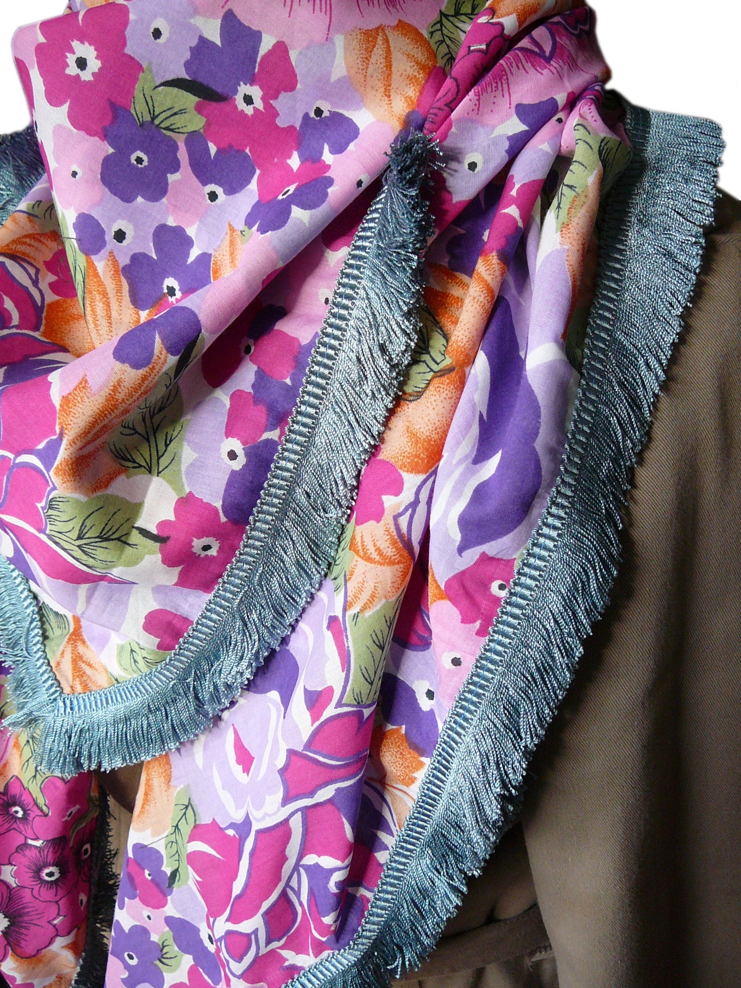 Grand foulard carré femme en voile de coton fleuri rose/violet