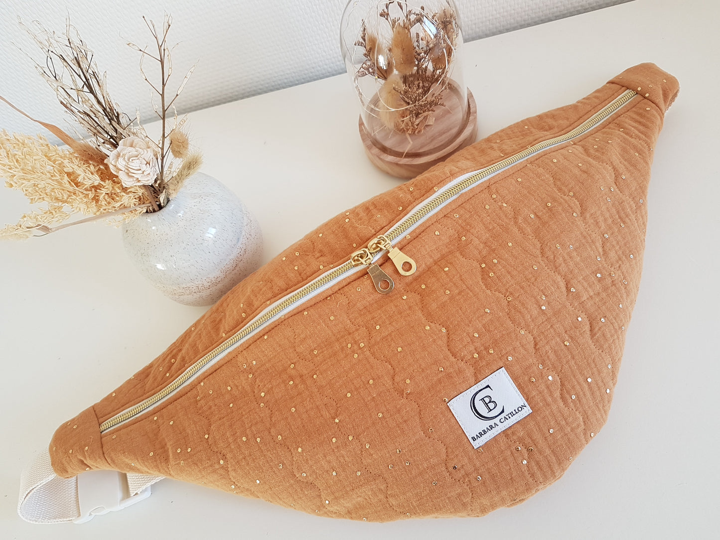 Sac banane, double gaze de coton matelassée à pois dorés