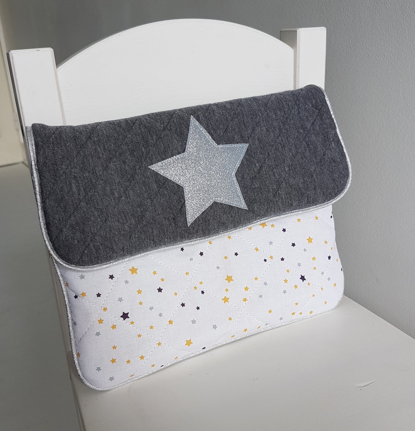 Créez votre protège carnet de santé, pochette à langer bicolore