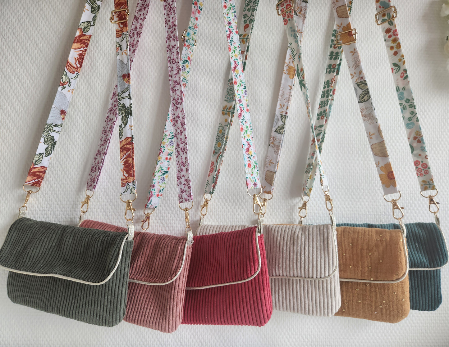 Mini sac, pochette pour téléphone portable en velours