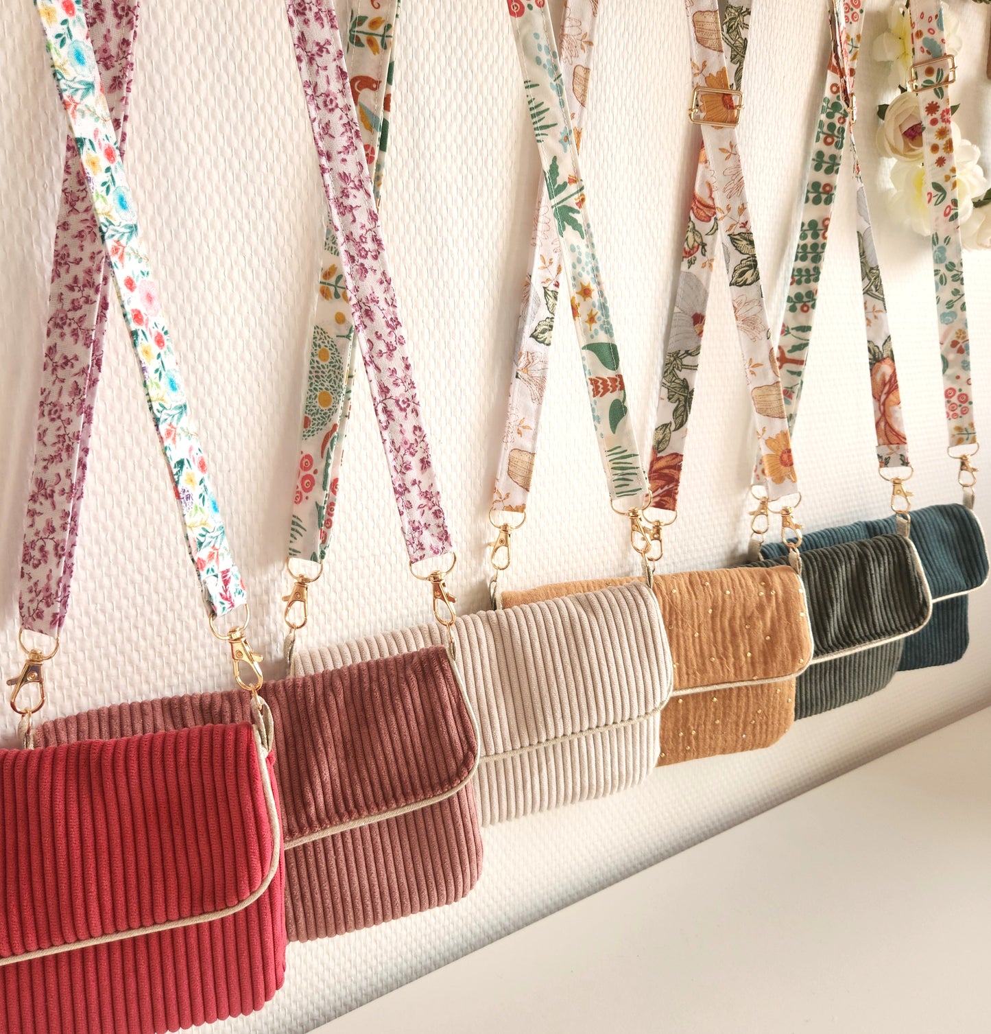 Mini sac, pochette pour téléphone portable en velours