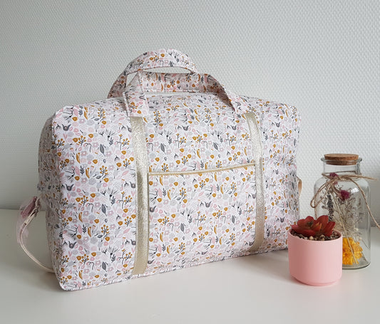 Sac à langer ou de voyage, coton fleuri molletonné rose pâle et gris