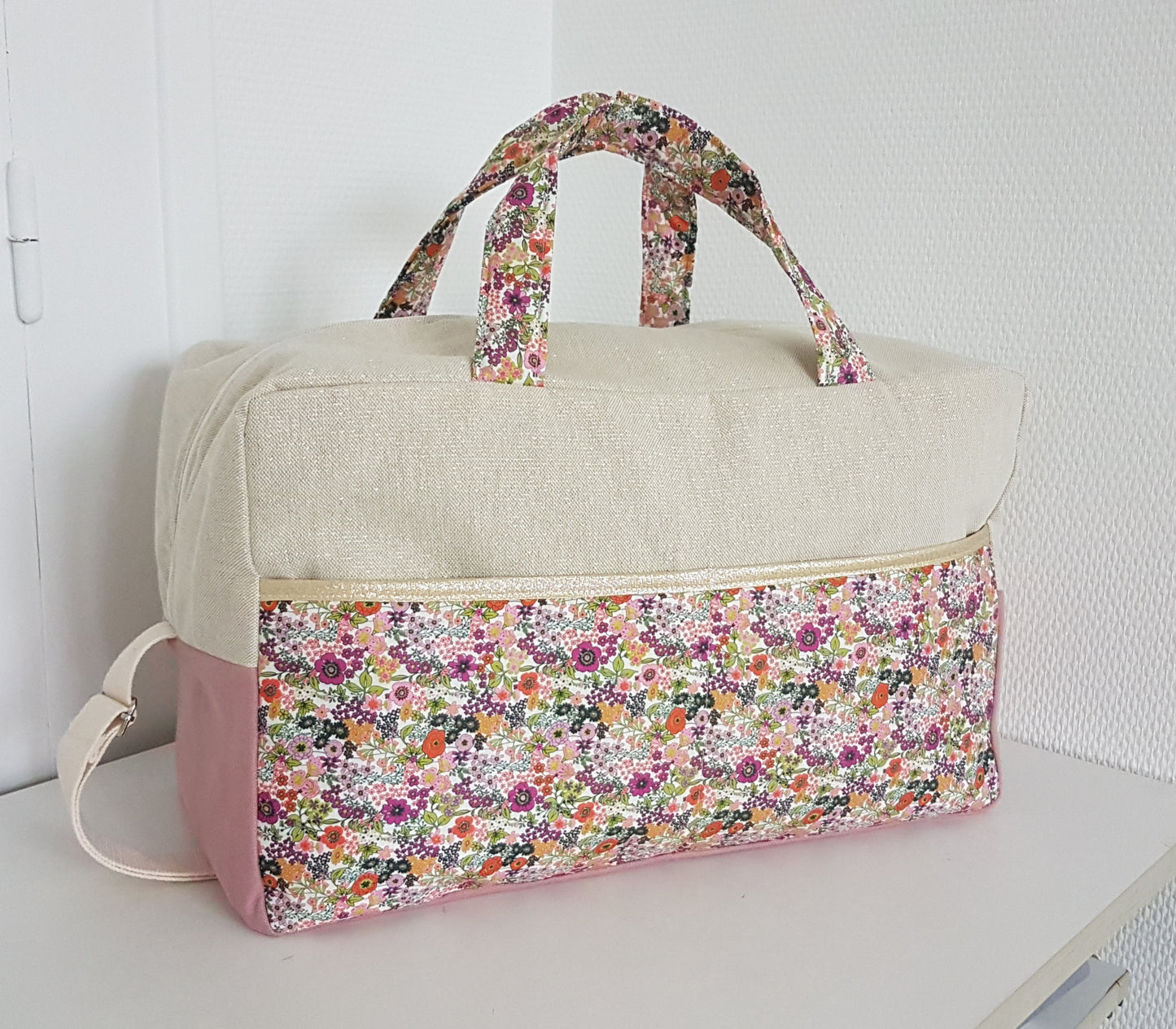 Créez votre sac à langer ou de voyage bicolore