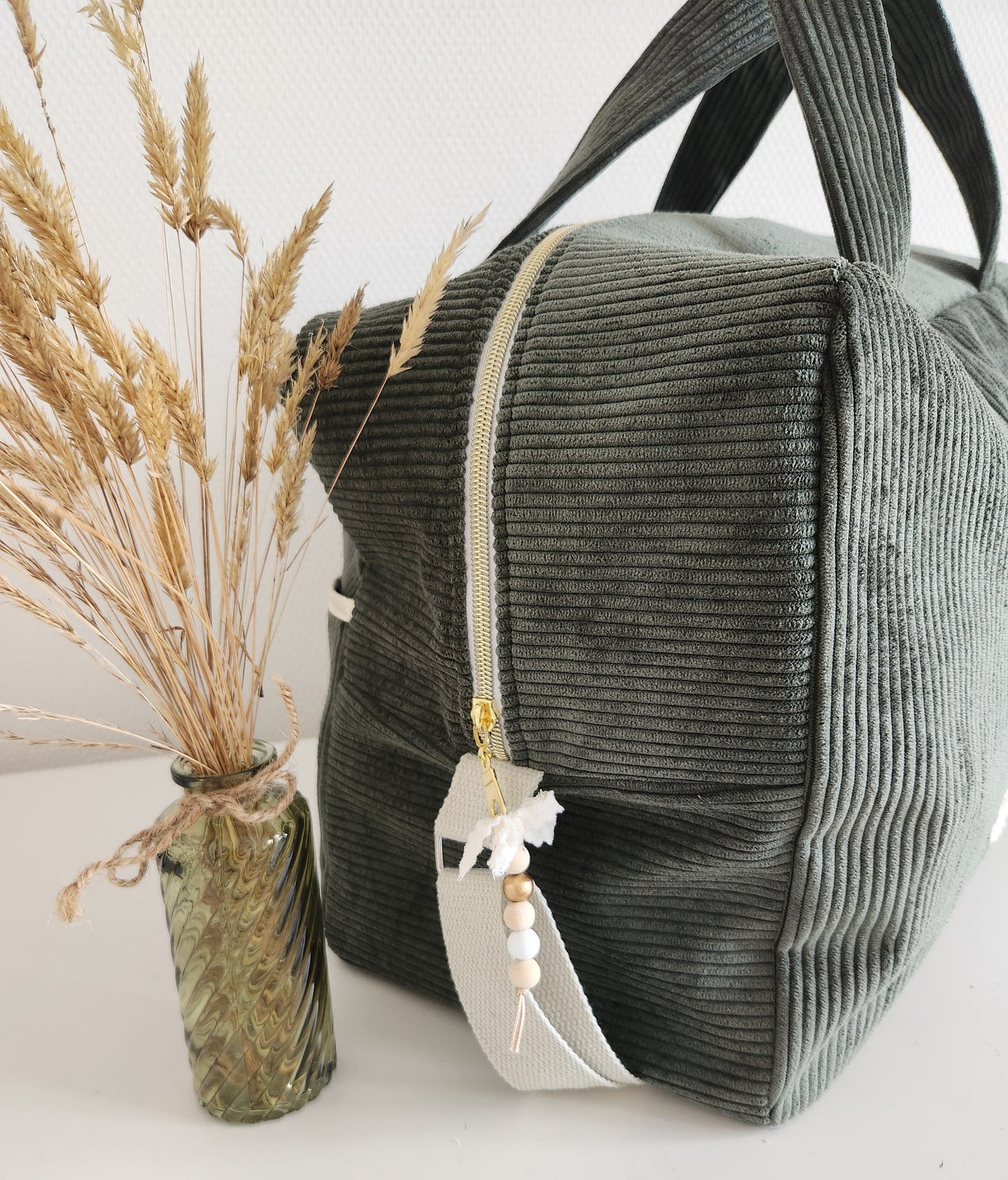 Sac à langer velours côtelé et lettre moumoute