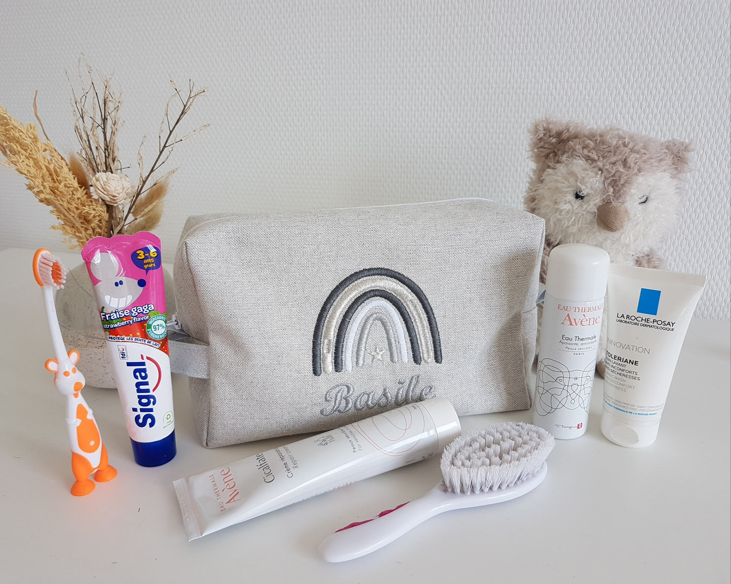 Trousse de toilette gris perle scintillant, broderie argentée