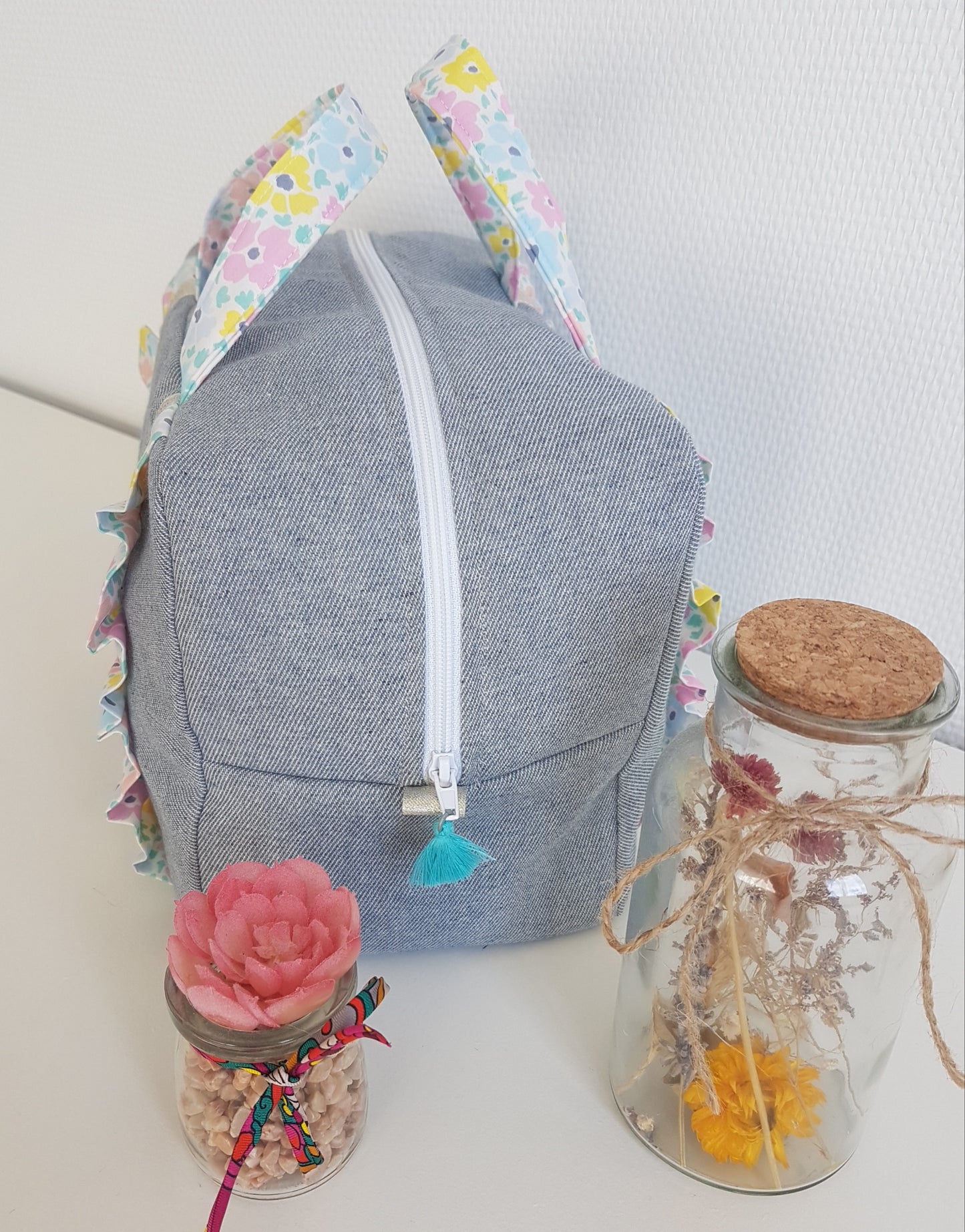 EN STOCK Valisette jean et volants liberty pastels