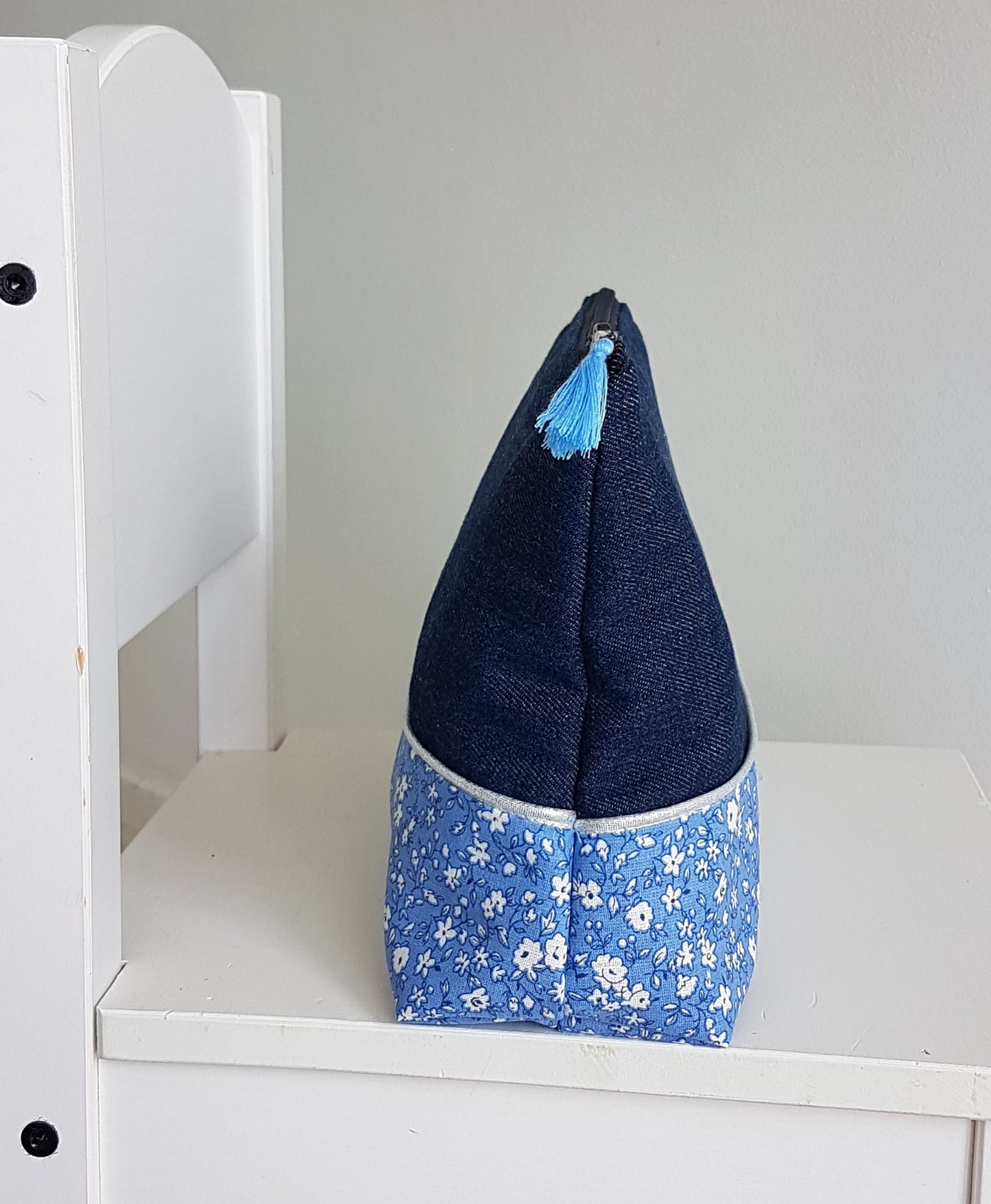 Grande pochette / trousse liberty et jean bleu foncé