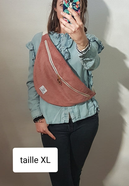 Sac banane en velours côtelé bicolore