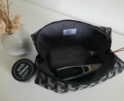 Trousse de toilette homme noire ou grise