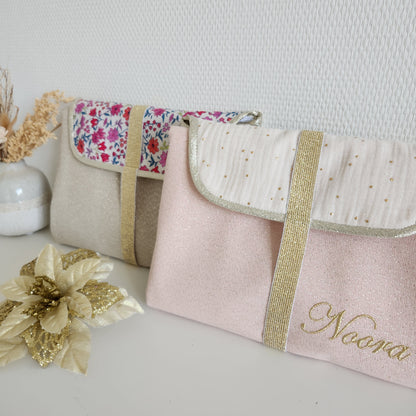 Tapis à langer nomade, rose pâle scintillant et double gaze de coton écrue à pois dorés