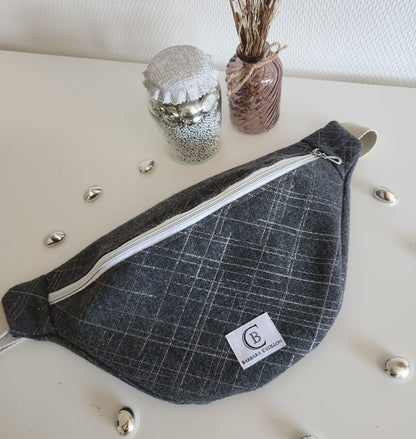 Sac banane grise et argent
