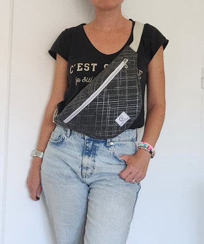 Sac banane grise et argent