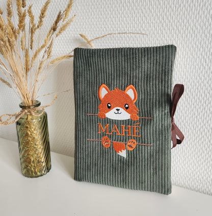 Protège carnet de santé, velours et broderie renard
