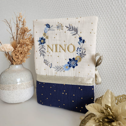 Créez votre protège carnet de santé bicolore personnalisé