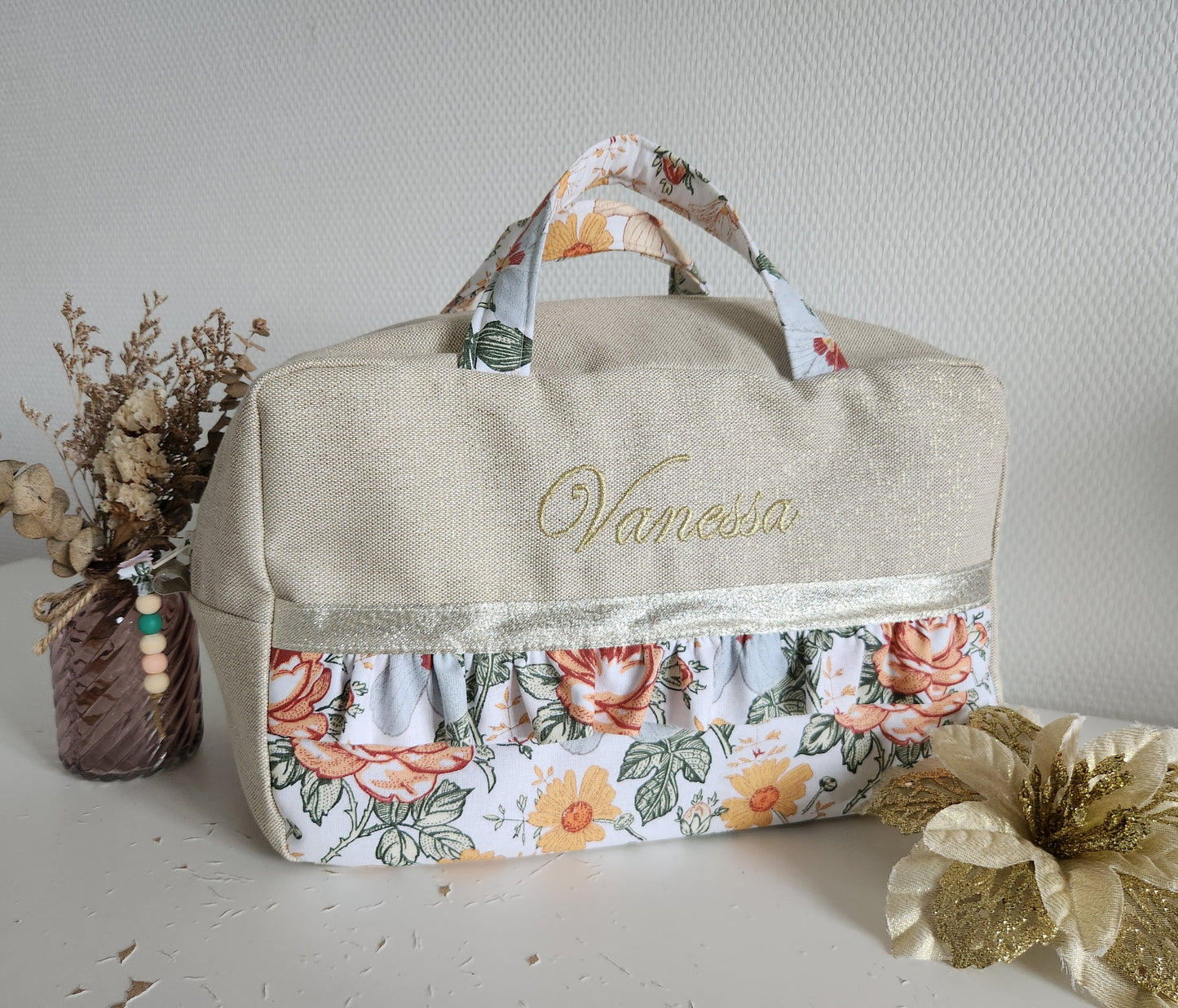 Beige cotton suitcase with sparkle and large retro flowers