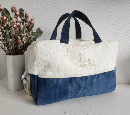 Gestalten Sie Ihre zweifarbige Wickel- oder Reisetasche