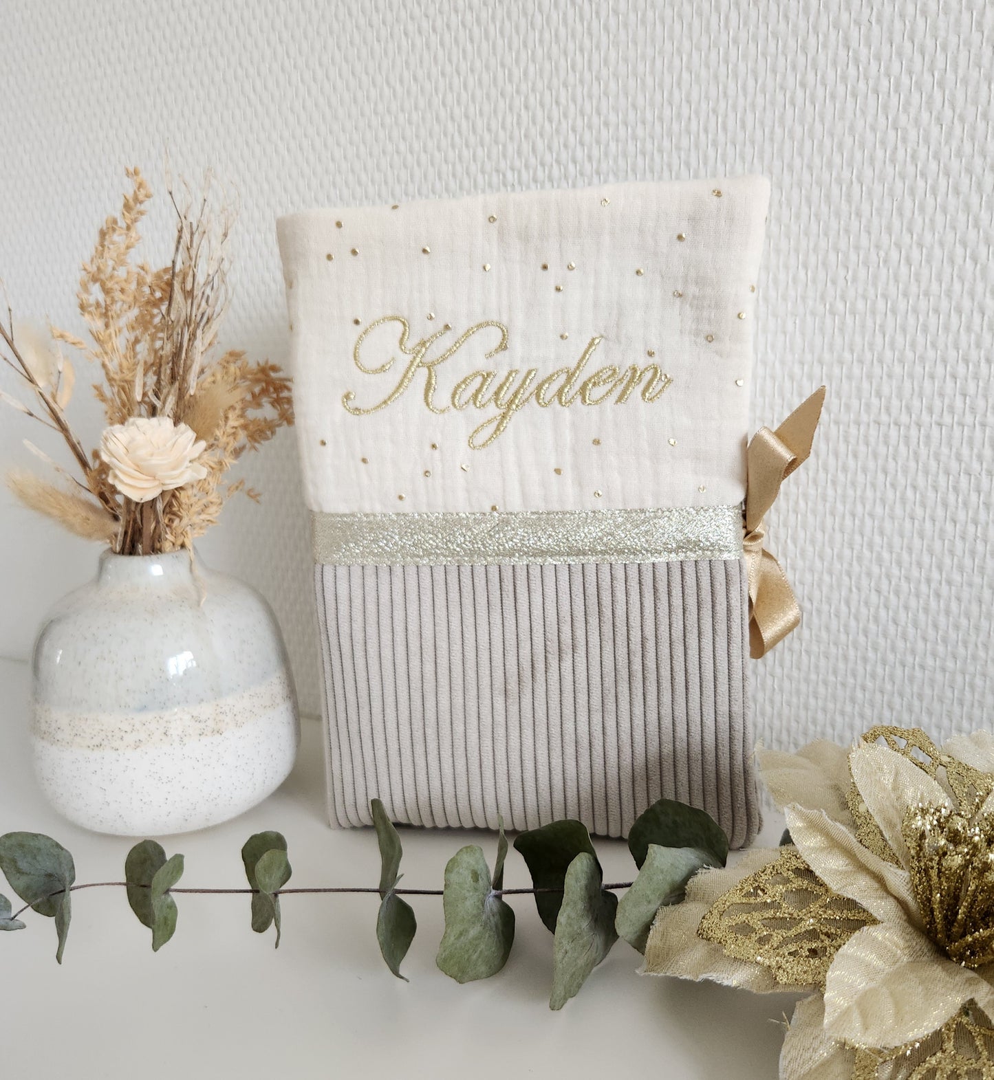 Créez votre protège carnet de santé bicolore personnalisé