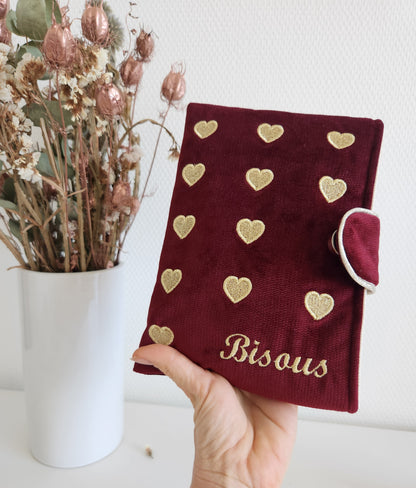 EN STOCK : Housse pour livre, tablette ou liseuse "Bisous" en velours et coeurs dorés brodés