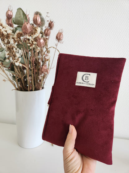 EN STOCK : Housse pour livre, tablette ou liseuse "Bisous" en velours et coeurs dorés brodés