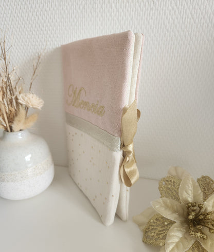 Protège carnet de santé bicolore, coton rose scintillant et gaze de coton écrue