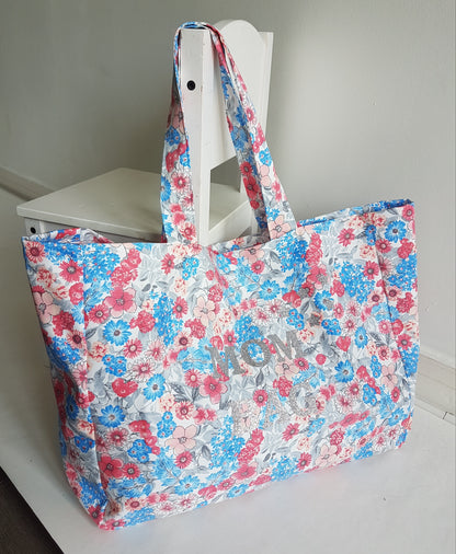 Grand sac cabas porté épaule en coton fleuri rouge et bleu