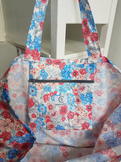 Grand sac cabas porté épaule en coton fleuri rouge et bleu