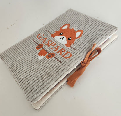 Protège carnet de santé, velours et broderie renard