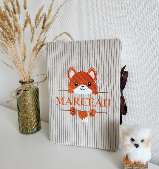 Protège carnet de santé, velours et broderie renard