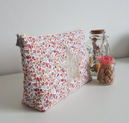 Grande pochette / trousse en coton liberty rouge bordeaux, étoile dorée