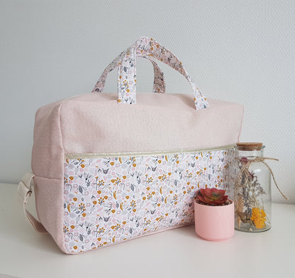 Sac à langer ou de voyage, rose pâle scintillant et liberty rose