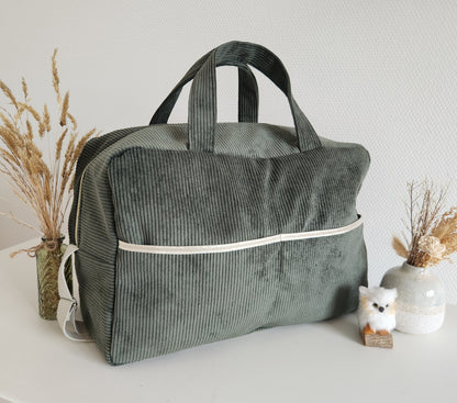 Sac à langer velours côtelé et lettre moumoute