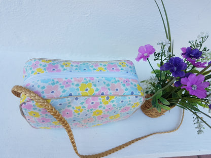 Sac à main petite fille bandoulière en coton fleuri pastel style liberty