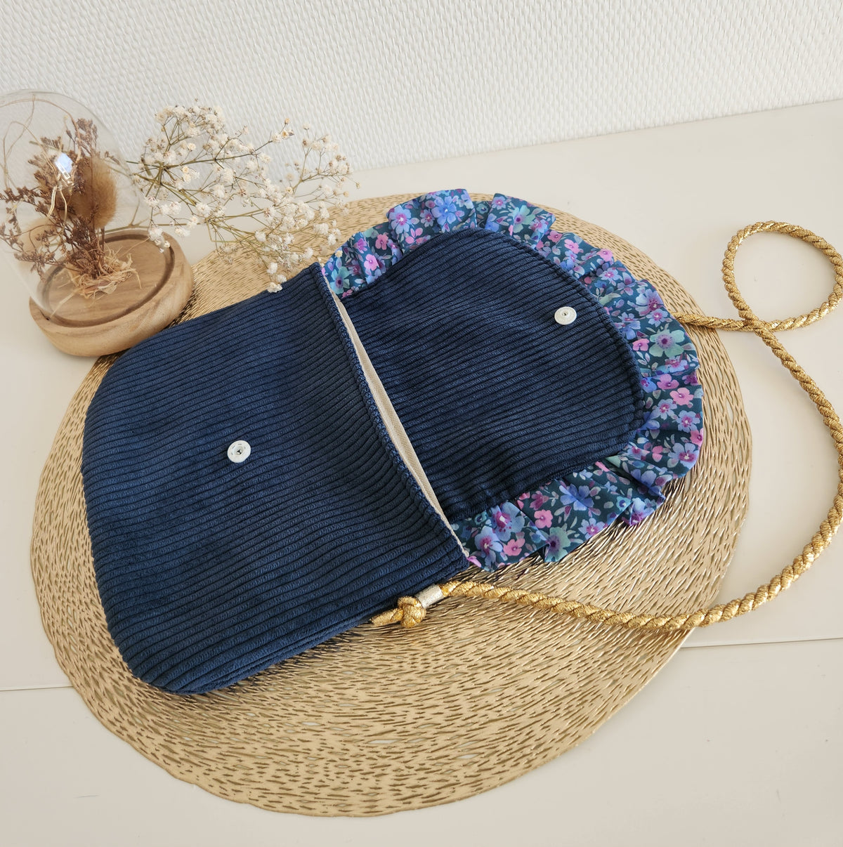 Umhängetasche für kleine Mädchen aus geblümter Baumwolle in Altrosa, Liberty-Stil