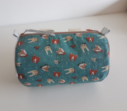 Sacoche à vélo ou trottinette, verte motifs animaux et jean