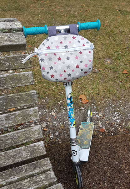 Sacoche à vélo ou trottinette, verte motifs animaux et jean
