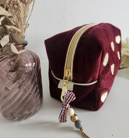 Trousse à maquillage "Bisous" en velours et coeurs dorés brodés