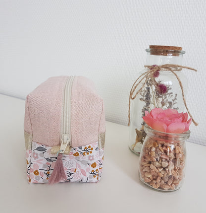 Créez votre trousse à maquillage bicolore