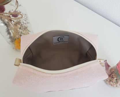Trousse à maquillage rose pâle ou beige scintillant et liberty