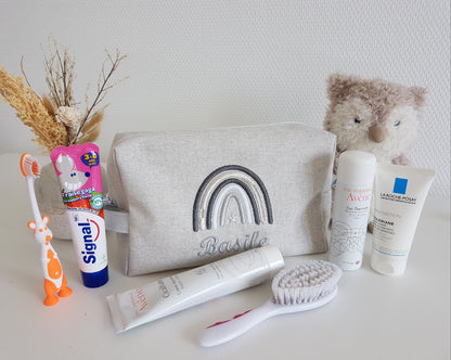 Trousse de toilette gris perle scintillant, broderie argentée