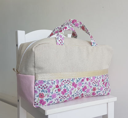 Valisette beige scintillant et liberty rose