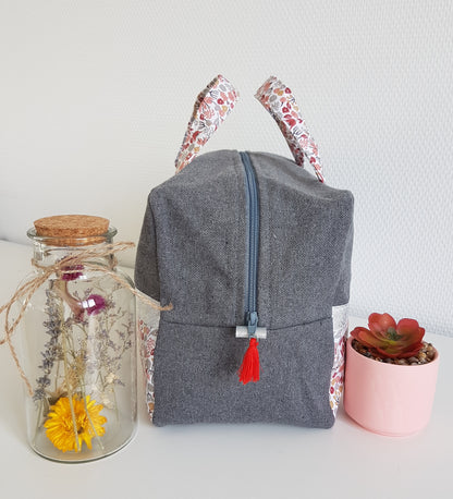 Valisette bicolore grise et liberty bordeaux