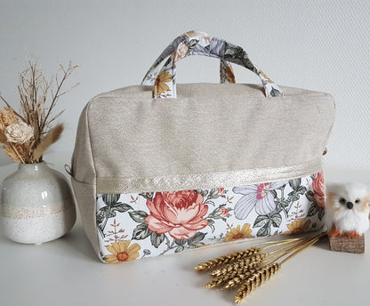 Valisette coton beige scintillant et grosses fleurs retro
