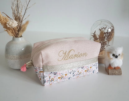 Créez votre trousse à maquillage bicolore